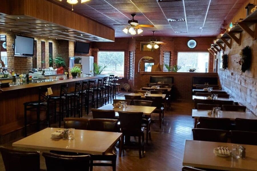 Olde Towne Bar & Grille
