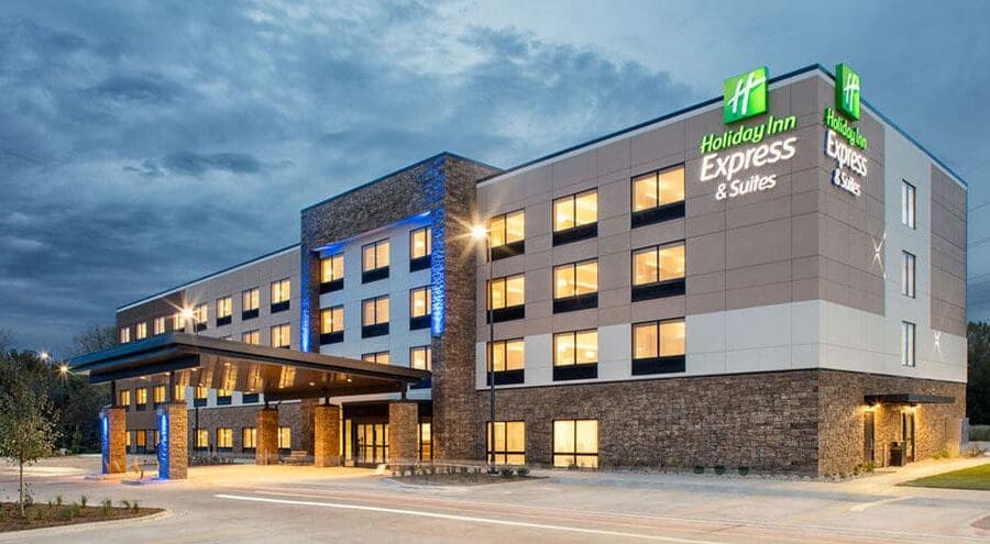 Holiday Inn Express & Suites East Peoria   Riverfront