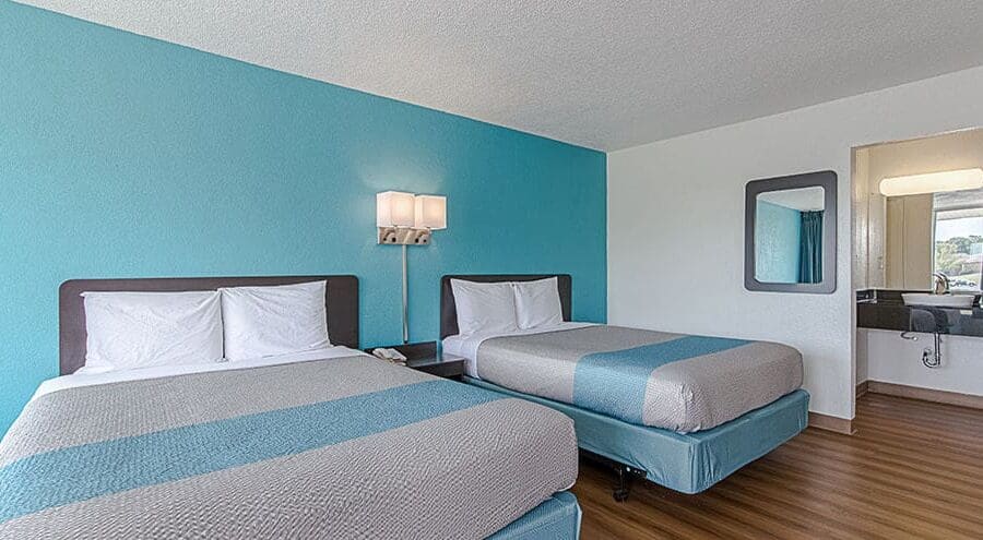 Motel 6/ Studio 6   Pekin