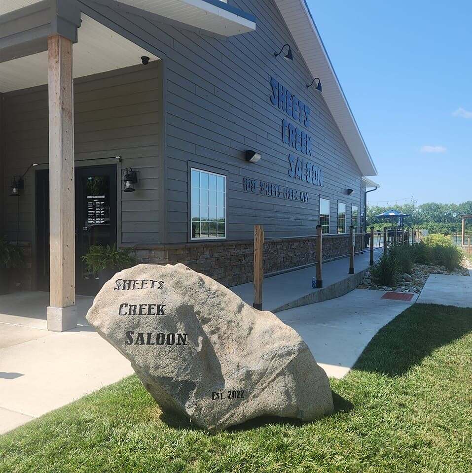 Sheets Creek Saloon - Discover Peoria, IL