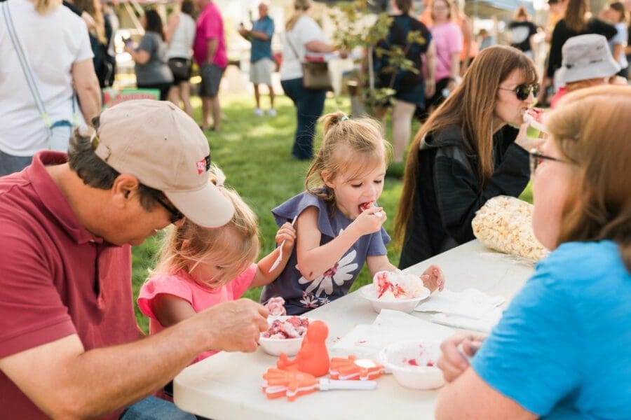 Elmwood Discover Peoria, IL