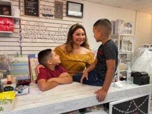 Mirandas Bella Boutique