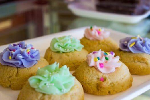 Aunt Dena's Bakery
