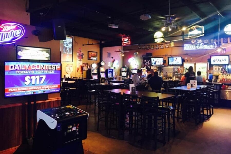 The 5th Quarter Sports Bar And Pizzeria