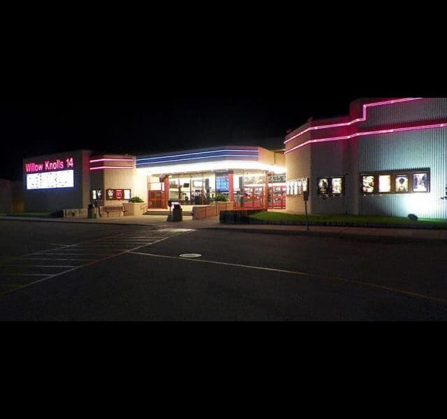 Willow Knolls 14 Theater