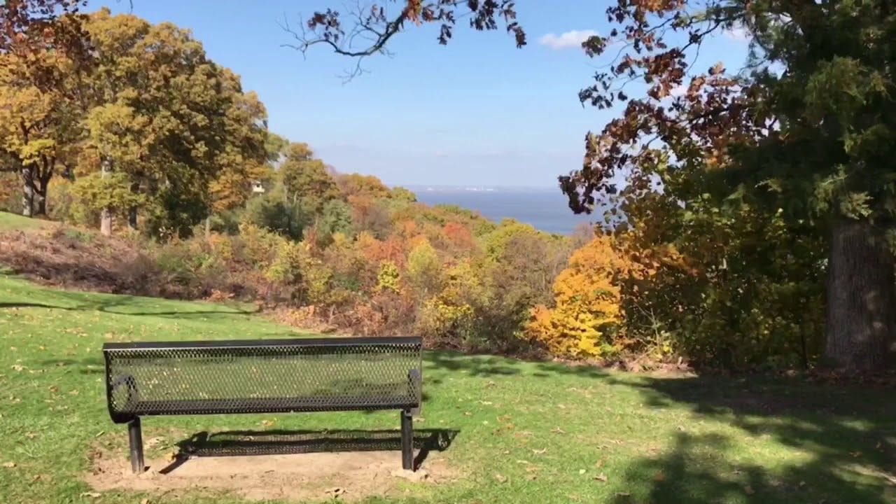 Grandview Drive and Park Discover Peoria, IL