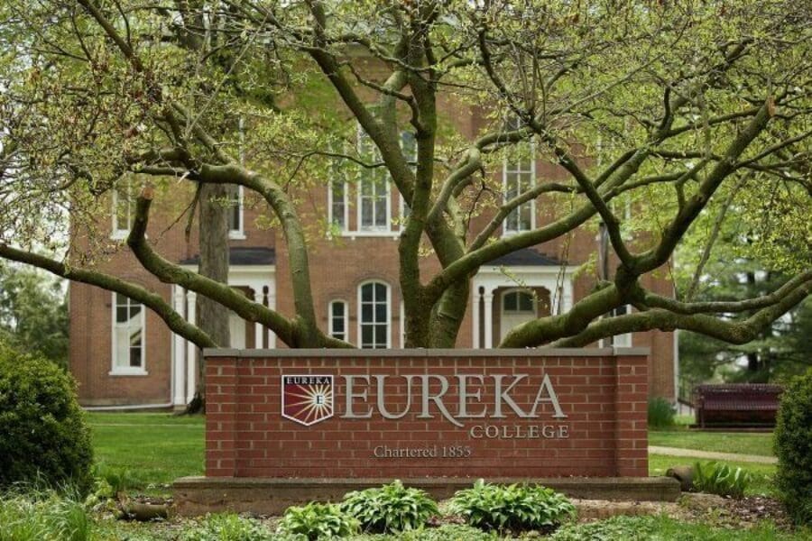 Eureka College - Discover Peoria, IL