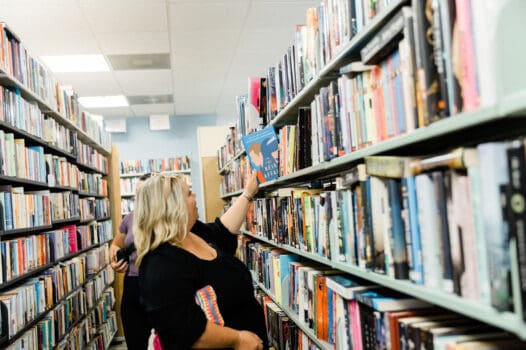 7 Magical Bookshops Around Peoria
