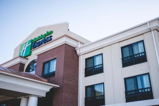 Holiday Inn Express + Suites Morton