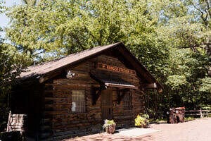 Cabin Getaway in Peoria