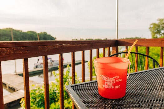 Kuchie's On The Water