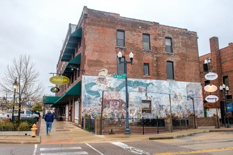 Matilda's Cocktail Lounge