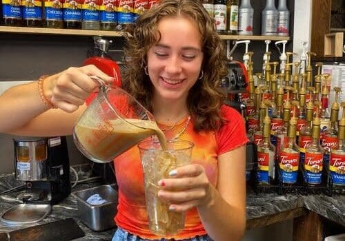 Leaves ‘n Beans Coffe // Pekin