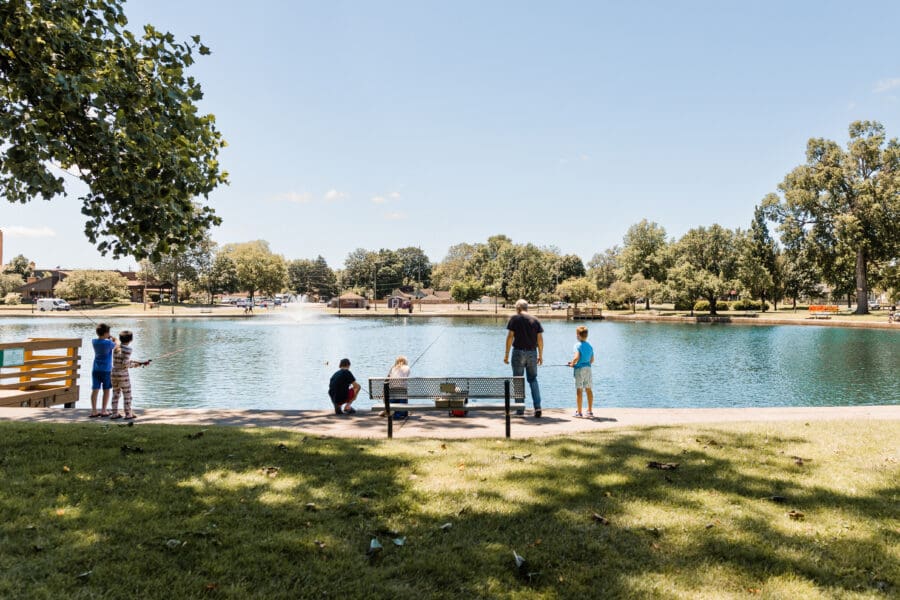Discover Pekin Like a Local