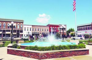 Historic Square: Washington, IL