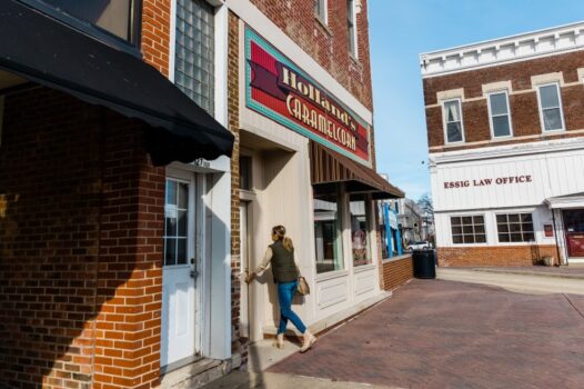 Holland's Caramel Corn