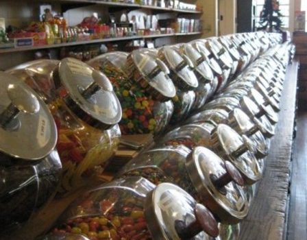 Holland's Mercantile